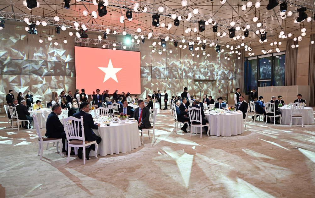President Ilham Aliyev hosts state banquet in honor of General Secretary of Central Committee of Communist Party of Vietnam (PHOTO/VIDEO)