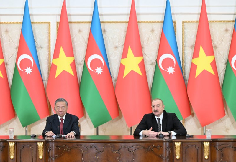 President Ilham Aliyev, General Secretary To Lam make press statements (PHOTO)