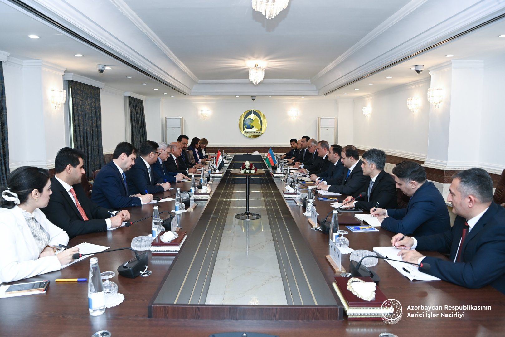 Azerbaijani, Iraqi foreign ministers hold expanded meeting (PHOTO)