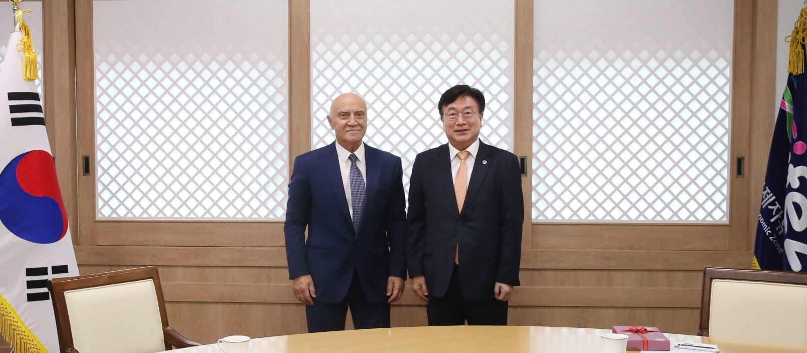 Alat Free Economic Zone Authority promotes investment opportunities in Korea (PHOTO)
