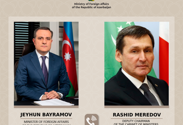 Azerbaijani, Turkmen FMs discuss ways to enhance interstate cooperation