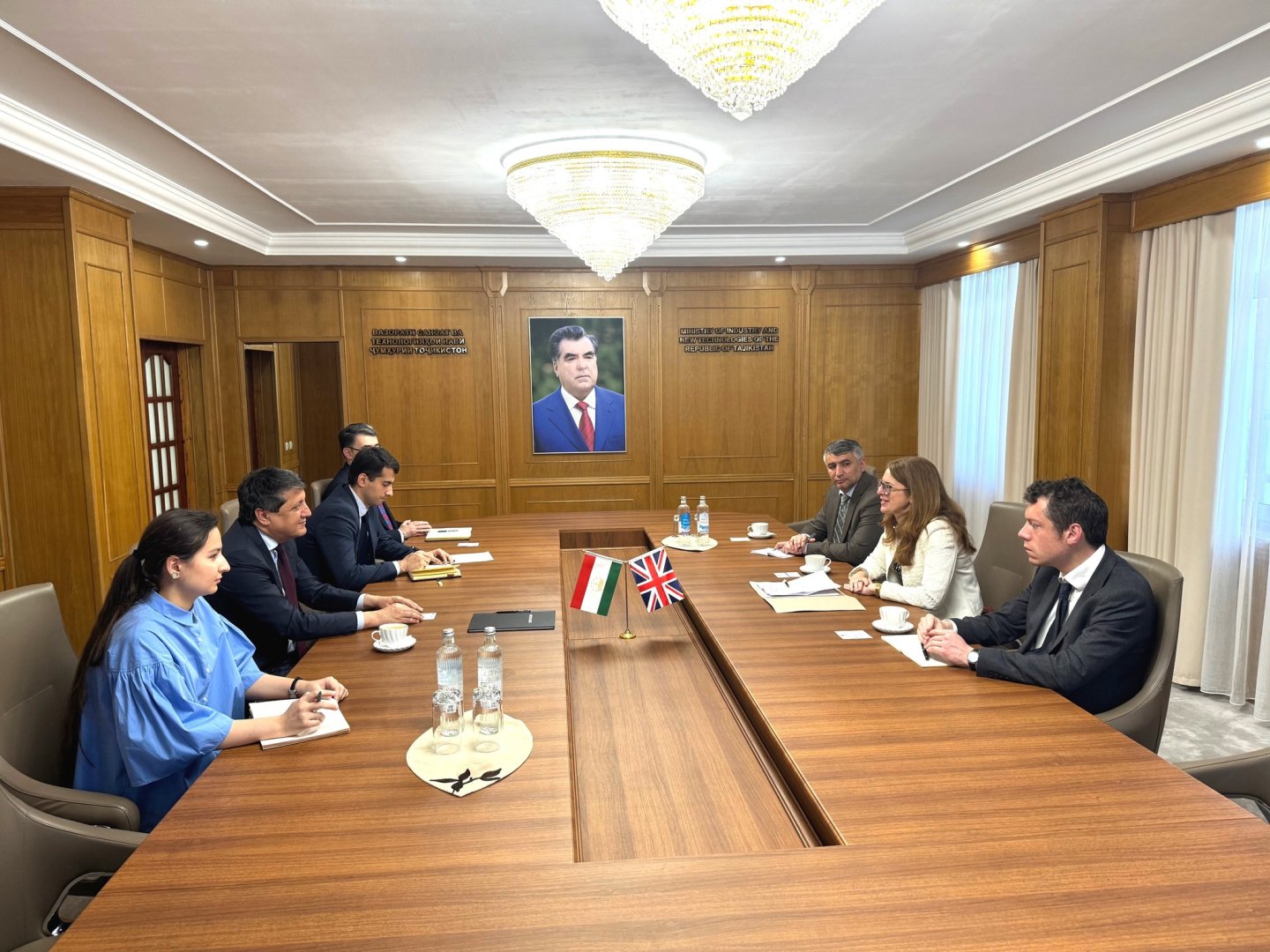 Tajikistan sets London forum date to boost UK mining ties