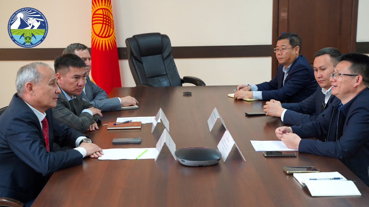 Kyrgyz minister pushes forward ambitious China–Kyrgyzstan–Uzbekistan railway talks