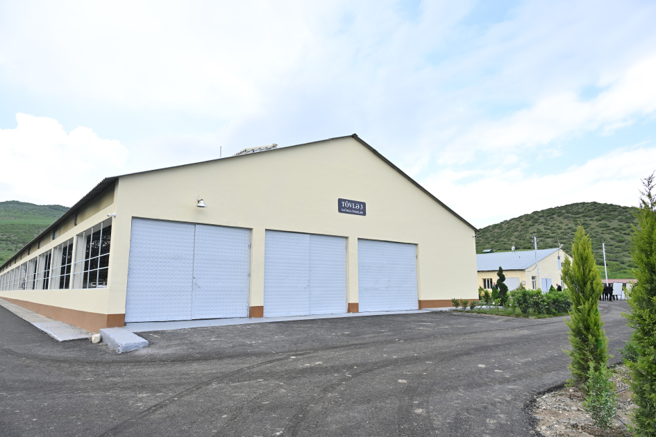 President Ilham Aliyev attends opening of livestock complex in Khojaly’s Khanabad village (PHOTO)
