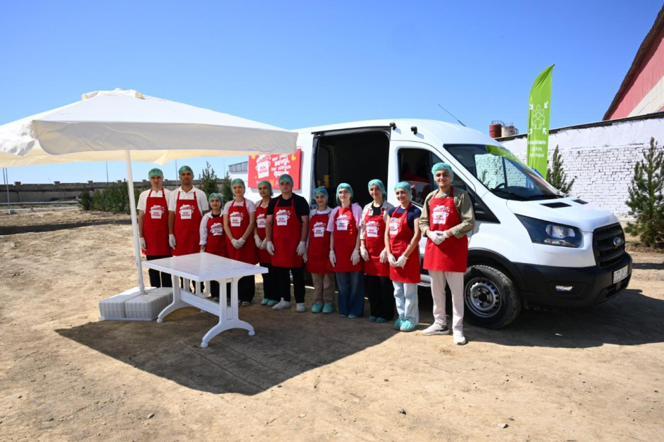 Heydar Aliyev Foundation VP Leyla Aliyeva, Arzu Aliyeva participate in tree-planting campaign held in Baku (PHOTO)