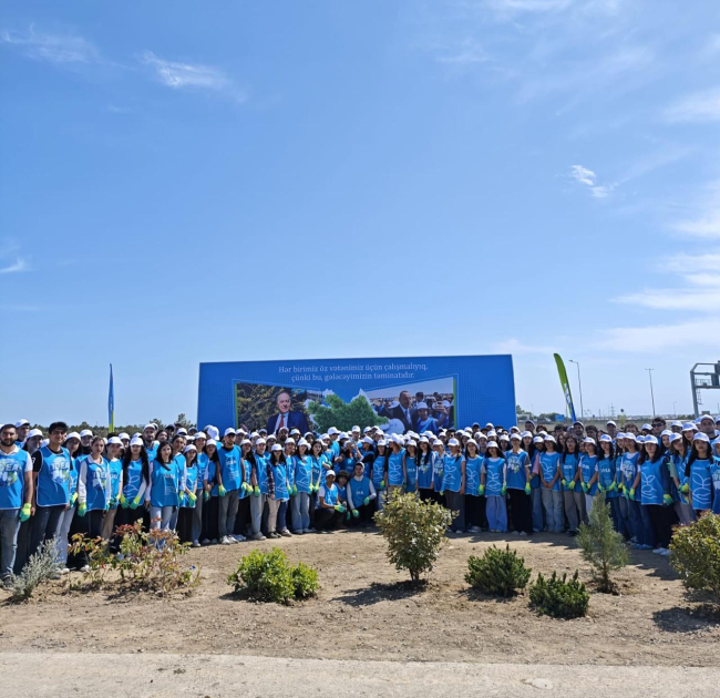 Heydar Aliyev Foundation VP Leyla Aliyeva, Arzu Aliyeva participate in tree-planting campaign held in Baku (PHOTO)