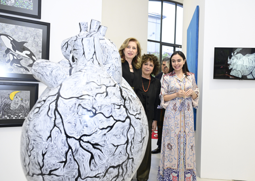 Heydar Aliyev Foundation VP Leyla Aliyeva, Arzu Aliyeva attend presentation of MAMA  “Mother Nature” exhibition in Rome (PHOTO)