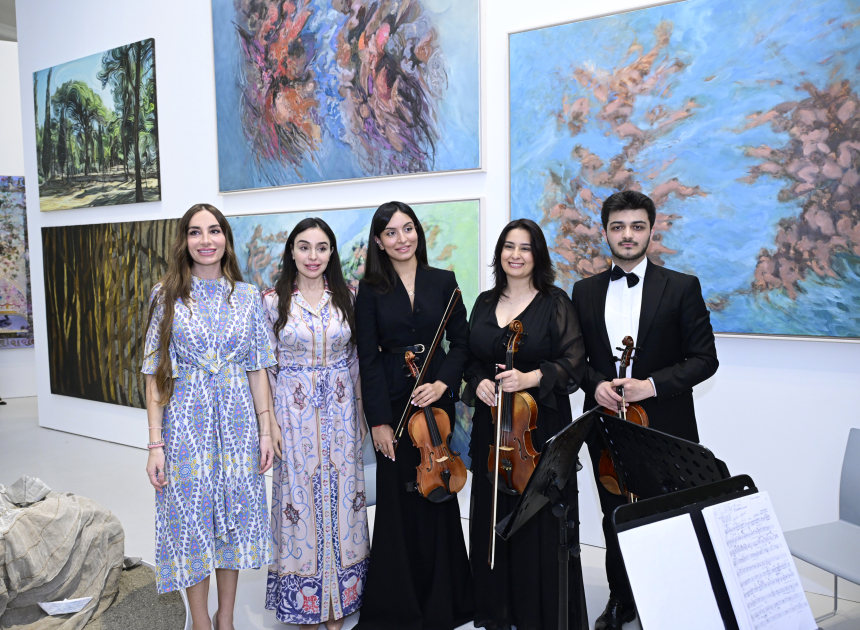 Heydar Aliyev Foundation VP Leyla Aliyeva, Arzu Aliyeva attend presentation of MAMA  “Mother Nature” exhibition in Rome (PHOTO)