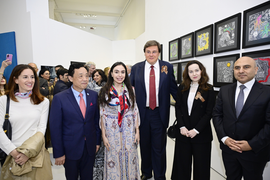Heydar Aliyev Foundation VP Leyla Aliyeva, Arzu Aliyeva attend presentation of MAMA  “Mother Nature” exhibition in Rome (PHOTO)