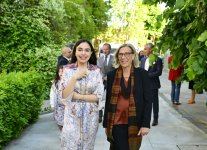 Heydar Aliyev Foundation VP Leyla Aliyeva, Arzu Aliyeva attend presentation of MAMA  “Mother Nature” exhibition in Rome (PHOTO)