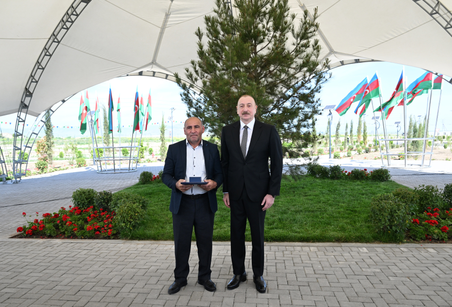 President Ilham Aliyev attends opening ceremony of first phase of Kangarli village in Aghdam (PHOTO)