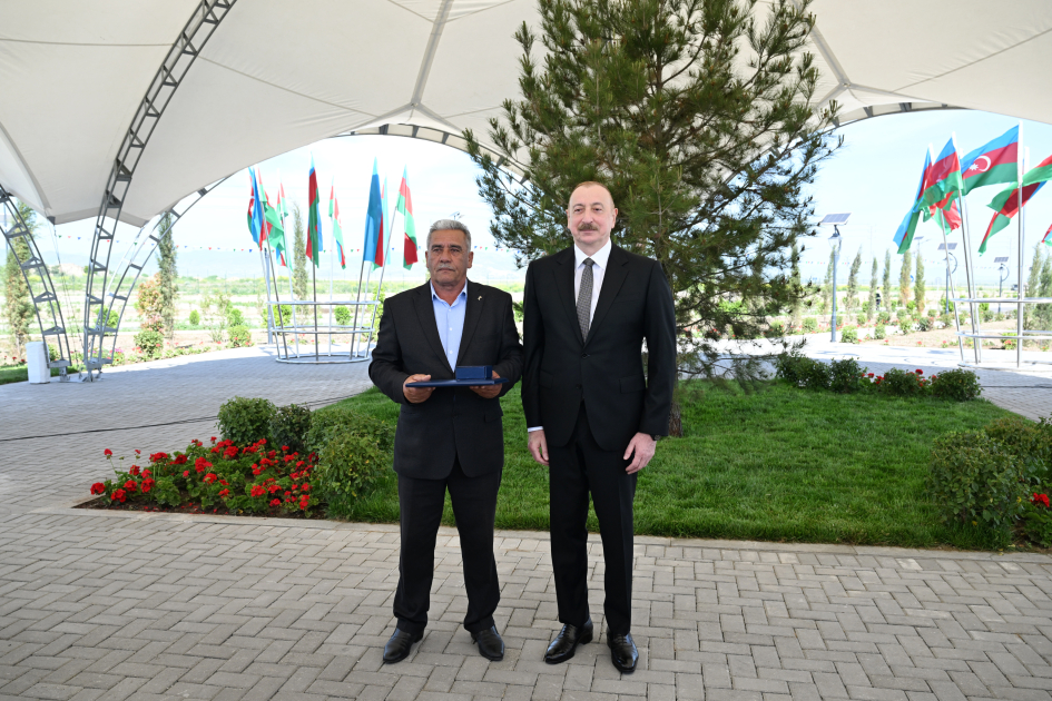 President Ilham Aliyev attends opening ceremony of first phase of Kangarli village in Aghdam (PHOTO)