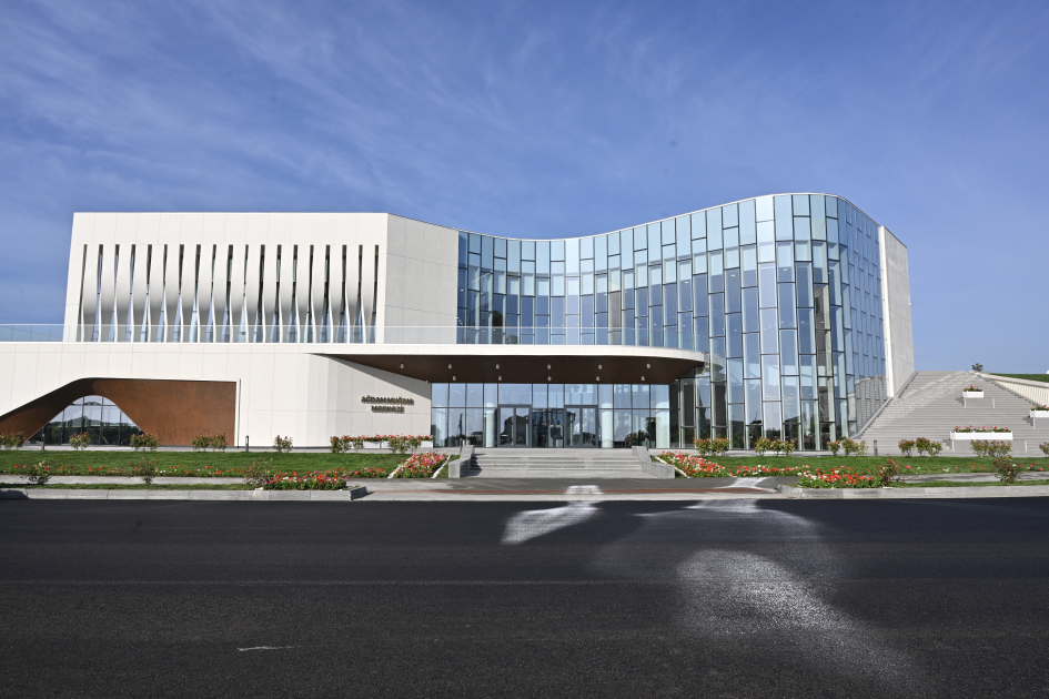 President Ilham Aliyev, First Lady Mehriban Aliyeva attend opening of Aghdam Mugham Center (PHOTO)