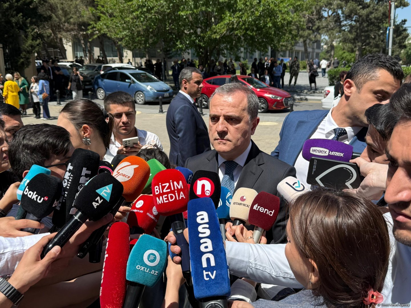 Azerbaijani FM confirms ongoing contacts with Armenia on delimitation process