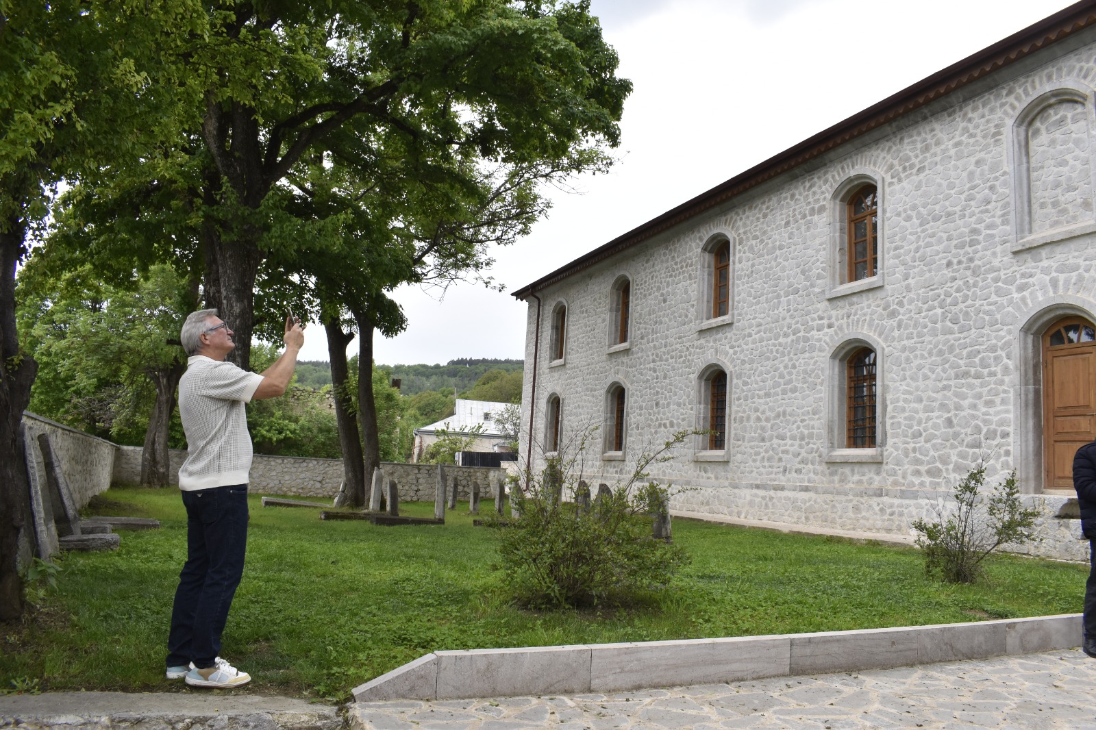 Australian lawyer hails Azerbaijan's rapid restoration of liberated territories (PHOTO)
