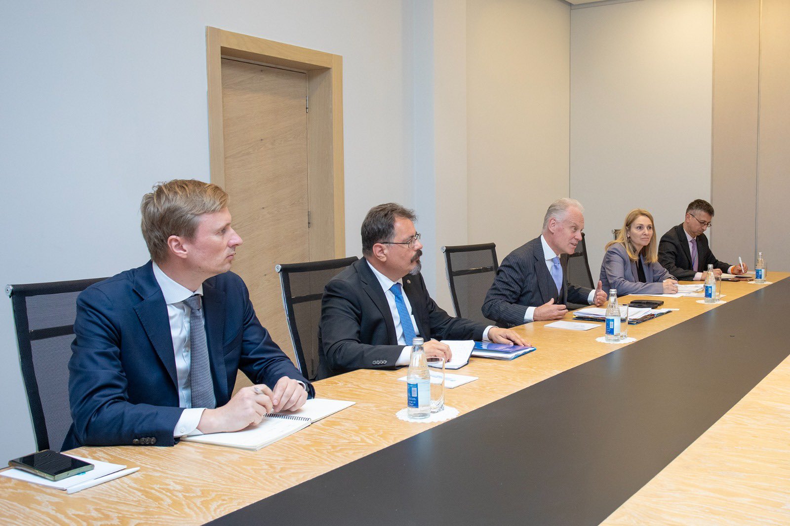 Azerbaijan brainstorms natural gas, green energy, hydrogen exports to Europe (PHOTO)