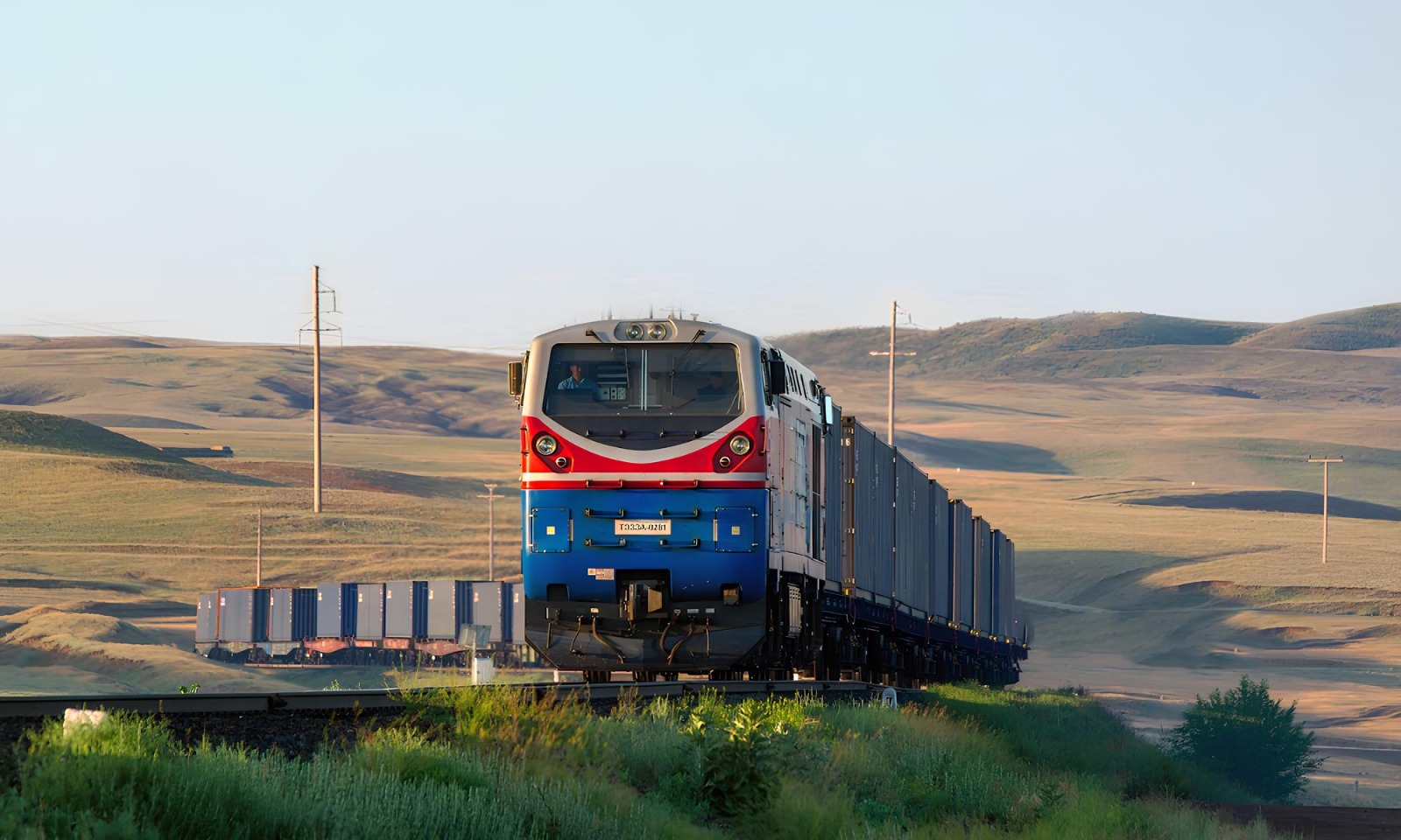 Kazakhstan dispatches first wheat train to UAE via new trade route