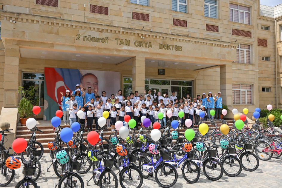 Children and adolescents receive bicycles at Heydar Aliyev Foundation VP Leyla Aliyeva's initiative (PHOTO)