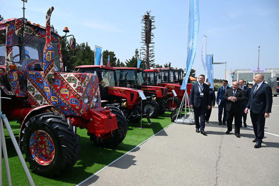 President Ilham Aliyev views InterFood Azerbaijan and Caspian Agro exhibitions (PHOTO/VIDEO)