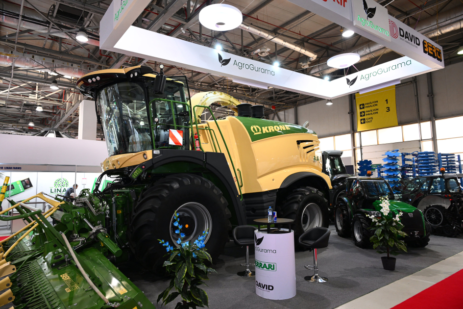 President Ilham Aliyev views InterFood Azerbaijan and Caspian Agro exhibitions (PHOTO/VIDEO)
