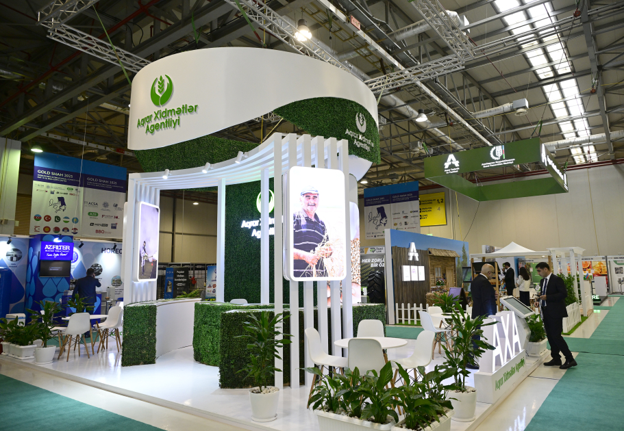 President Ilham Aliyev views InterFood Azerbaijan and Caspian Agro exhibitions (PHOTO/VIDEO)