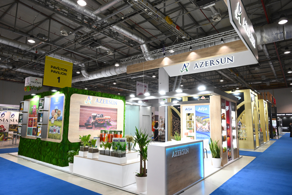 President Ilham Aliyev views InterFood Azerbaijan and Caspian Agro exhibitions (PHOTO/VIDEO)