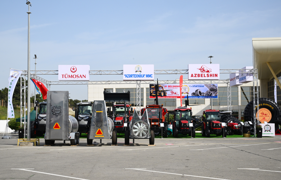 President Ilham Aliyev views InterFood Azerbaijan and Caspian Agro exhibitions (PHOTO/VIDEO)