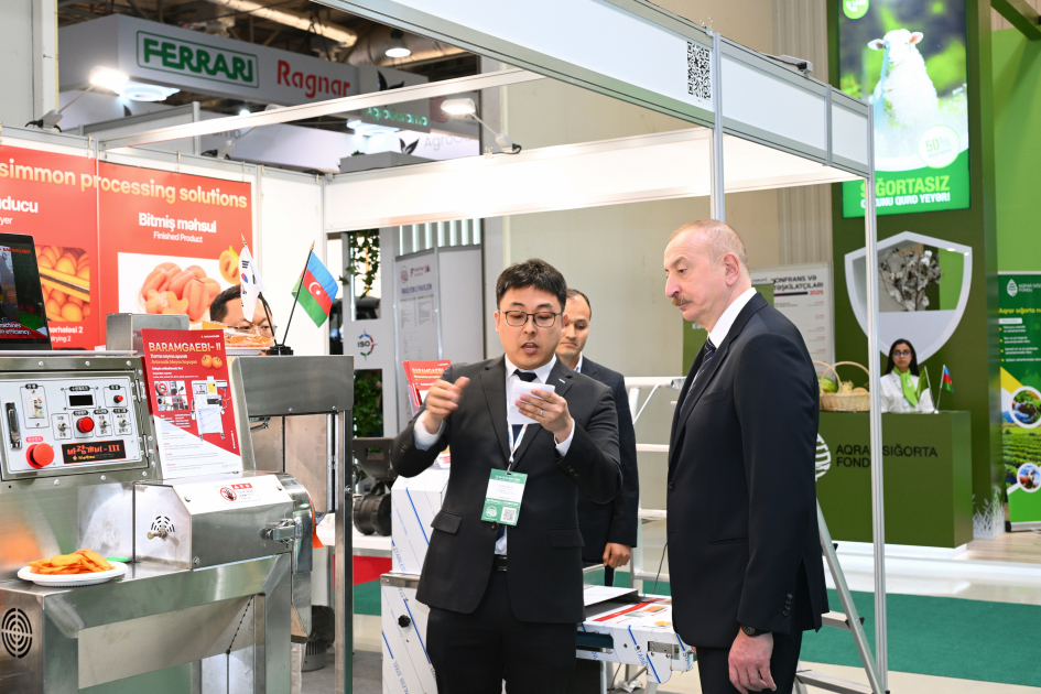 President Ilham Aliyev views InterFood Azerbaijan and Caspian Agro exhibitions (PHOTO/VIDEO)