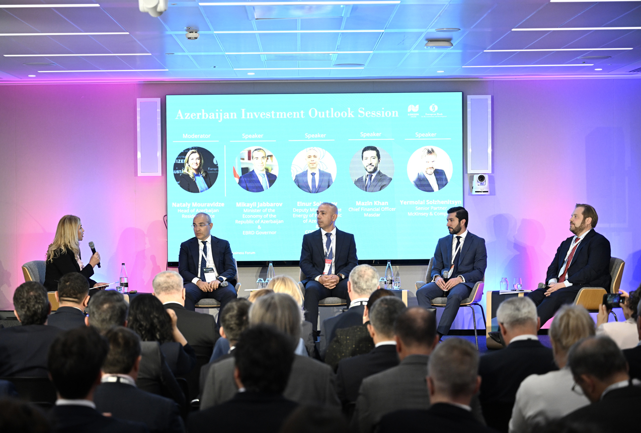 Azerbaijan puts green transition and connectivity goals in focus at London forum (PHOTO)