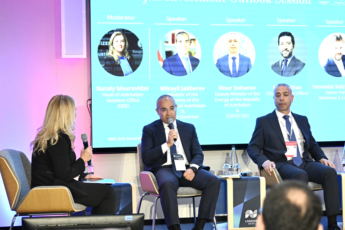 Azerbaijan puts green transition and connectivity goals in focus at London forum (PHOTO)