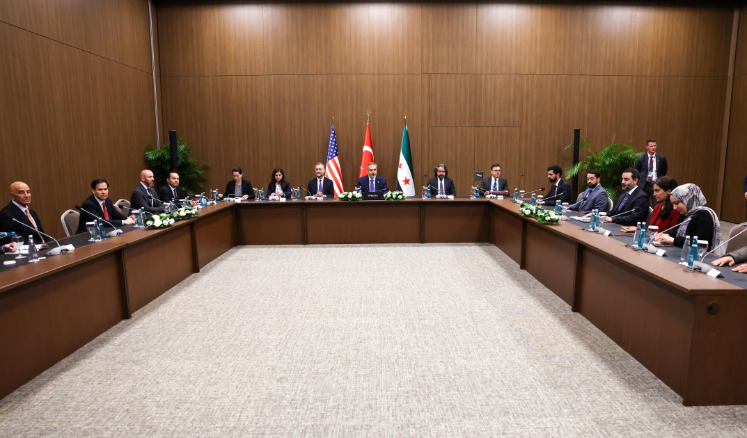 Trilateral Meeting of Turkish, US, and Syrian Foreign Ministers Held in Antalya (PHOTO)