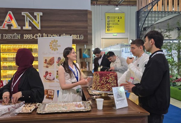 Azerbaijan rolling out red carpet for third day of Caspian Agro, Interfood expos (PHOTO)