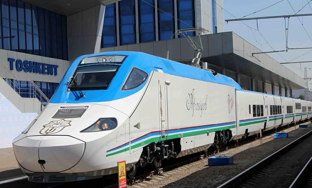 Uzbekistan’s railways pushing ahead with electrification milestones