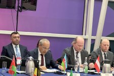 Azerbaijani minister joins EBRD Annual Meeting events (PHOTO)