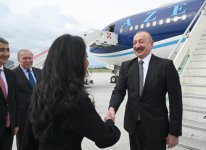 President Ilham Aliyev arrives in Albania for working visit (PHOTO)