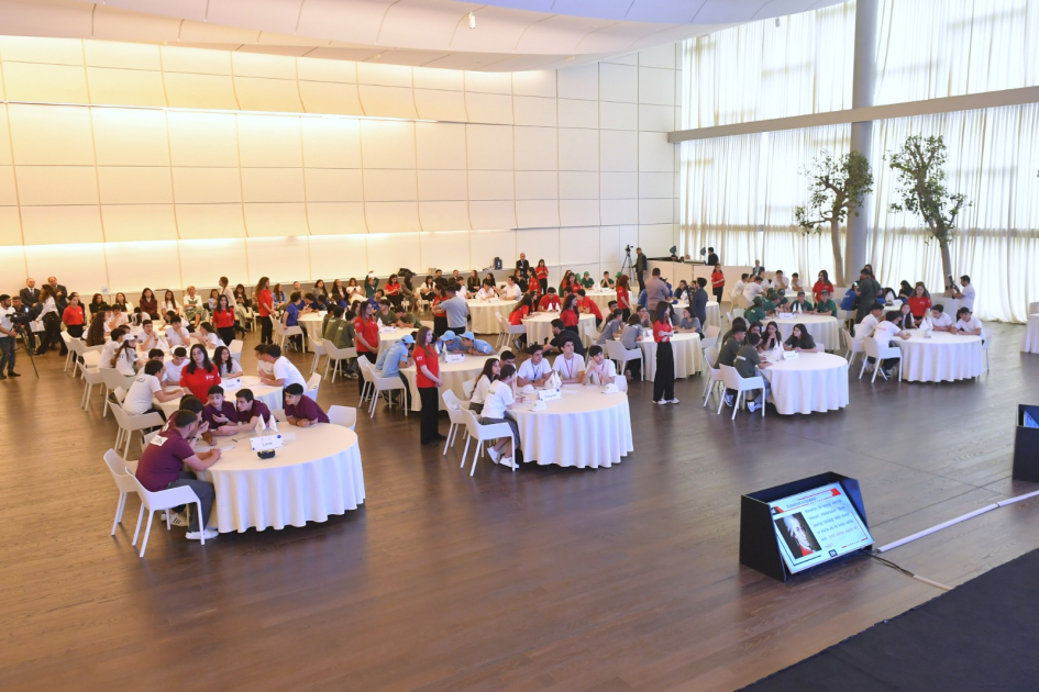 Heydar Aliyev Center hosts final stage of "Battle of Minds" Olympiad (PHOTO/VIDEO)