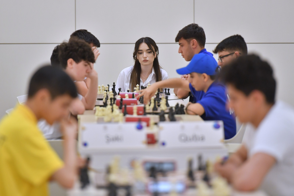 Heydar Aliyev Center hosts final stage of "Battle of Minds" Olympiad (PHOTO/VIDEO)