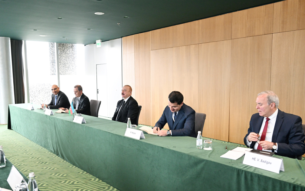 President Ilham Aliyev meets with European Council President and European Commission President (PHOTO)