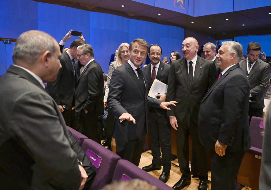 President Ilham Aliyev attends opening ceremony of 6th EPC Summit in Tirana (PHOTO/VIDEO)