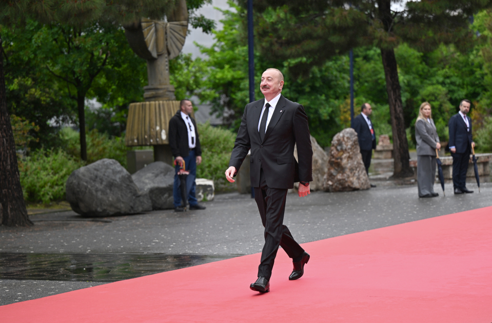 President Ilham Aliyev attends opening ceremony of 6th EPC Summit in Tirana (PHOTO/VIDEO)