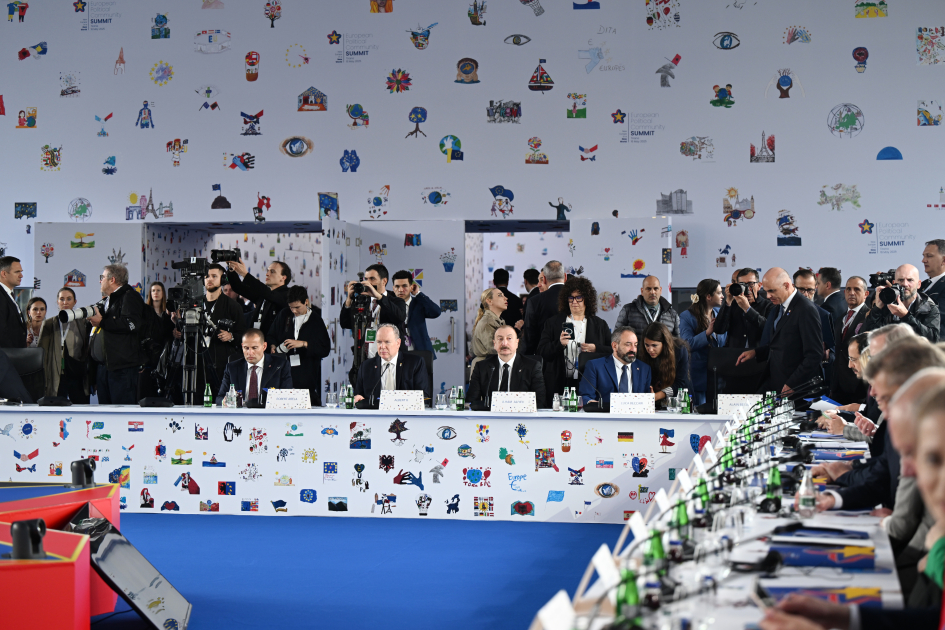 President Ilham Aliyev attends opening plenary session of 6th EPC Summit (PHOTO)