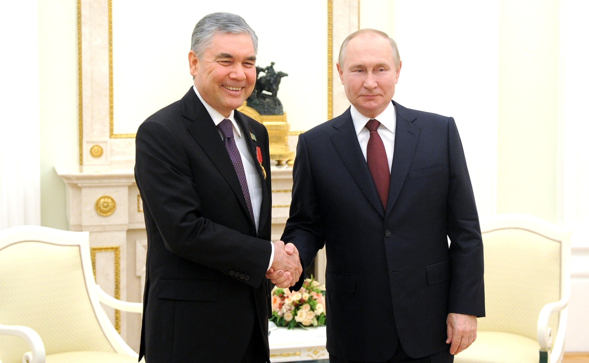 Putin and Berdimuhamedov discuss strategic ties in phone call at KazanForum