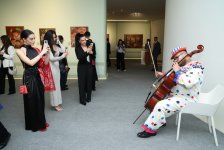 Heydar Aliyev Center hosts Brazilian artist`s exhibition "Reflection of Eternity" (PHOTO/VIDEO)