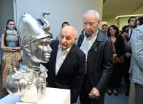 Heydar Aliyev Center hosts Brazilian artist`s exhibition "Reflection of Eternity" (PHOTO/VIDEO)