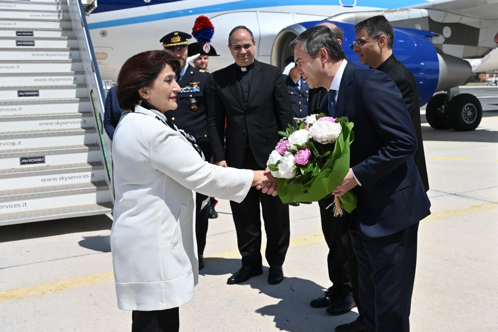 Azerbaijani delegation arrives in Vatican to attend inauguration ceremony of Pope Leo XIV (PHOTO)