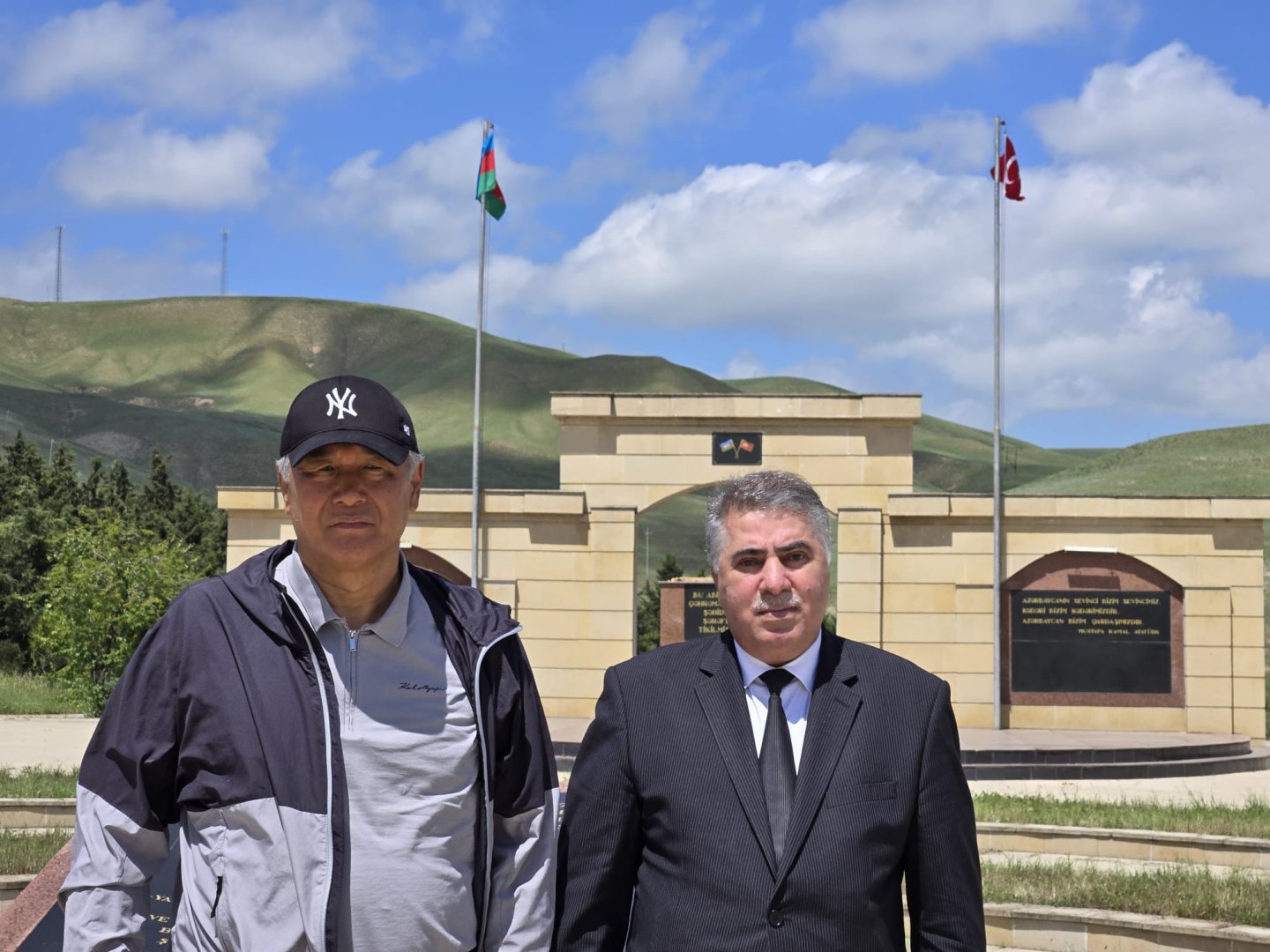 SecGen of TURKSOY visits “Turkic Martyrdom” monument in Azerbaijan's Shamakhi (PHOTO)