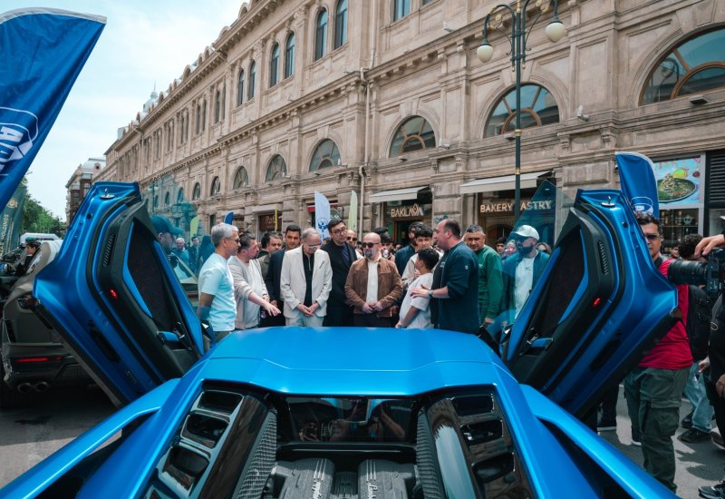 Azerbaijan Automobile Federation hosts exhibition of speed cars in Baku (PHOTO)