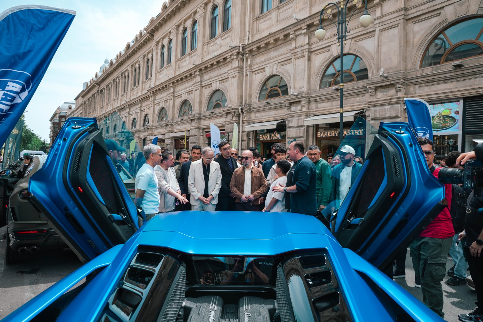 Azerbaijan Automobile Federation hosts exhibition of speed cars in Baku (PHOTO)
