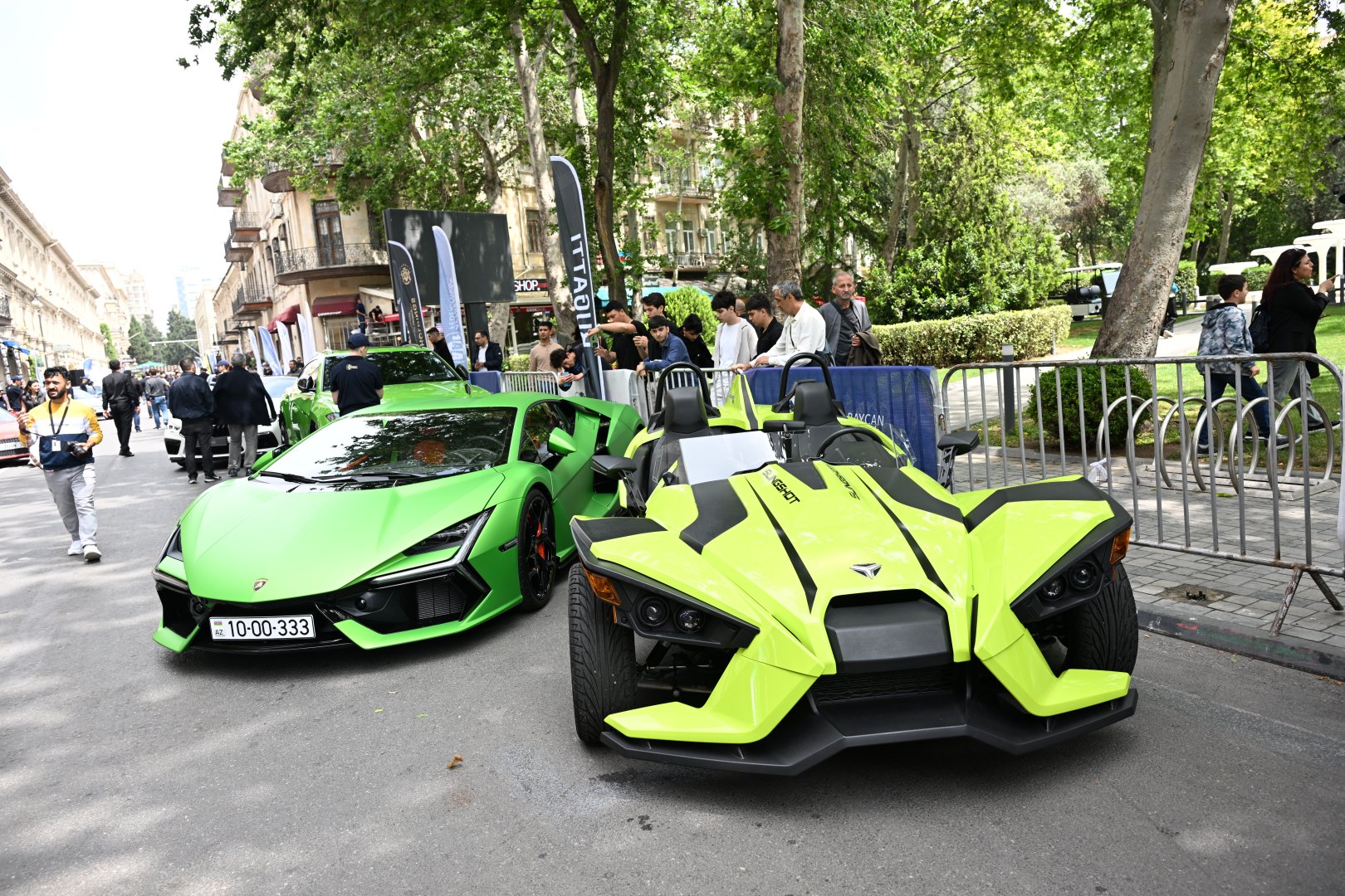 Azerbaijan Automobile Federation hosts exhibition of speed cars in Baku (PHOTO)