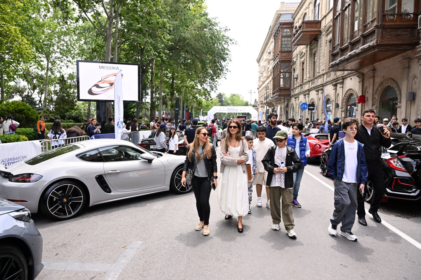 Azerbaijan Automobile Federation hosts exhibition of speed cars in Baku (PHOTO)